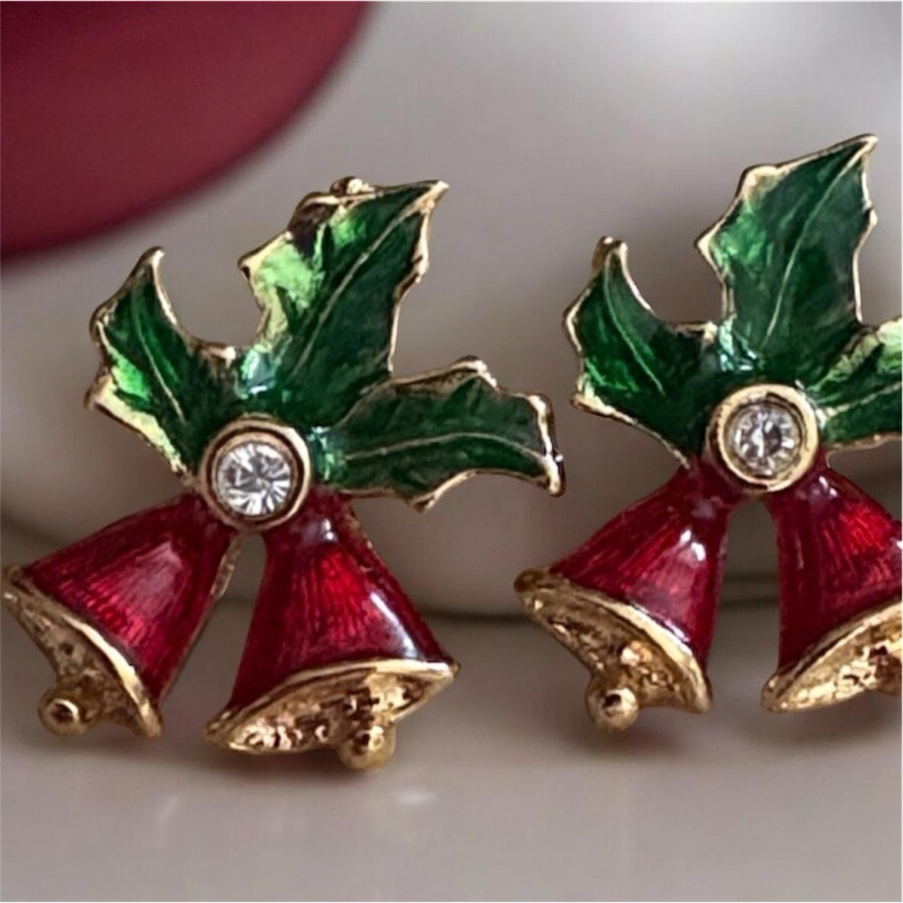 Vintage 90s Avon Holly & Bells Enamel Rhinestone Christmas Stud Earrings NIB